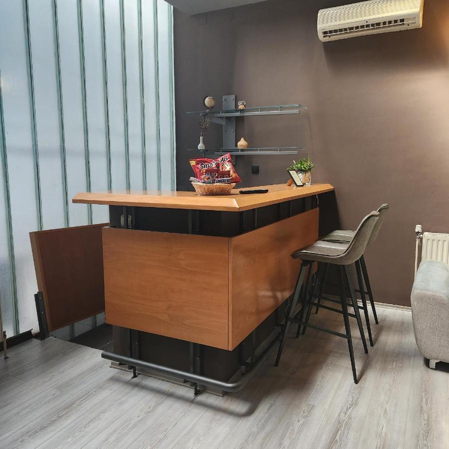 In Club Aparthotel Vrnjačka Banja Exteriör bild
