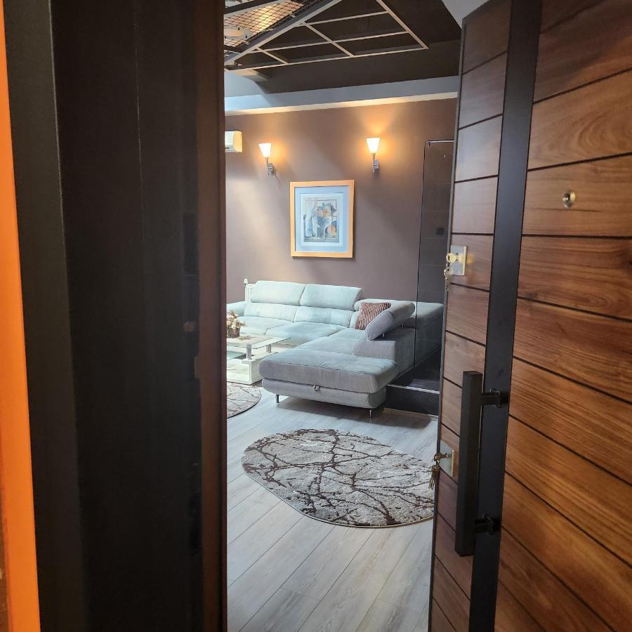 In Club Aparthotel Vrnjačka Banja Exteriör bild